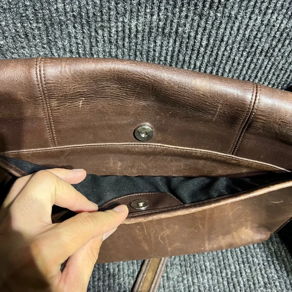 Vintage Coach Messenger Bag Unisex Large Brown Leather Satchel USA Made 9065
